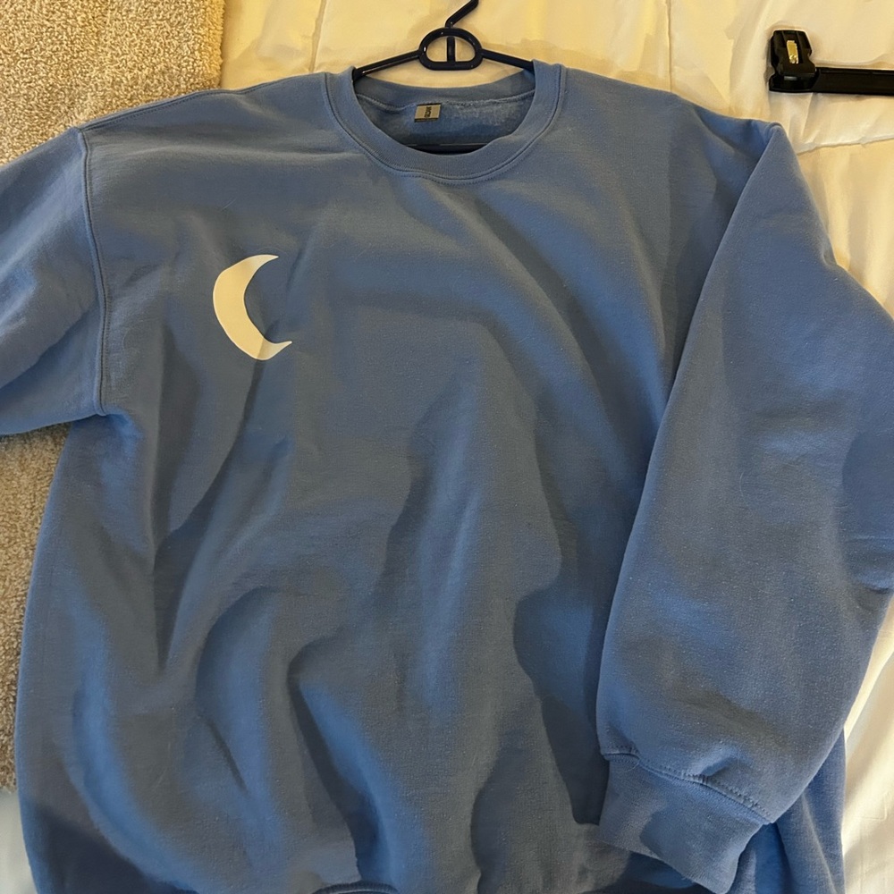 Gildan Light Blue Heavy Blend Crewneck Sweatshirt